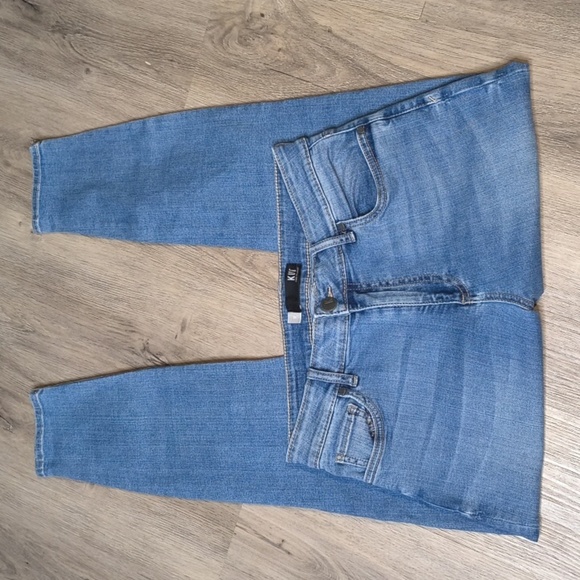 Kut from the Kloth Denim - sac724 ✂️Donna High Rise w/ 27.5" Inseam Skinny KUT Denim Jeans